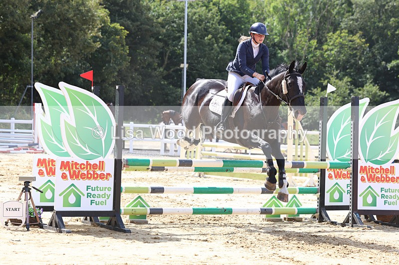 3E7A3573 - Class 4: Senior British Novice/90cm open