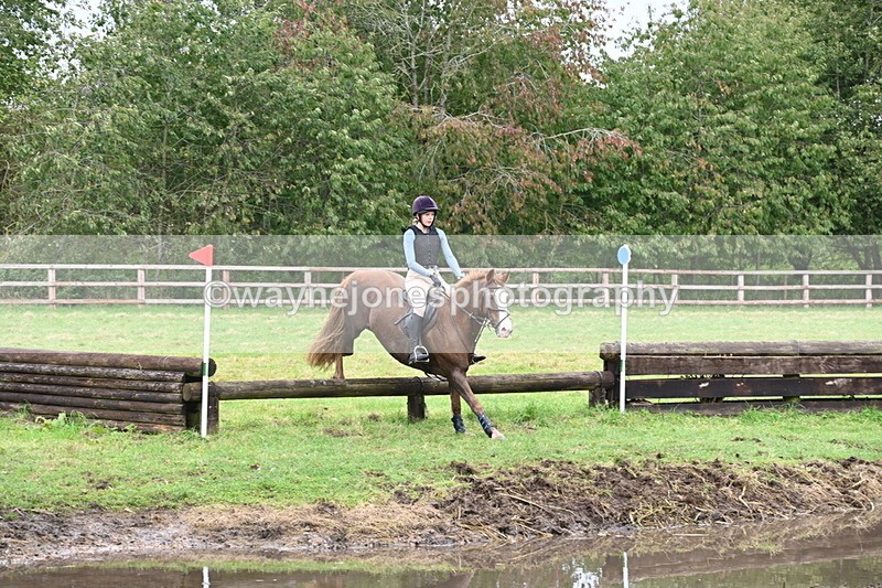 WJ6_6369 - Time at Photographer 12:41 to 13:05