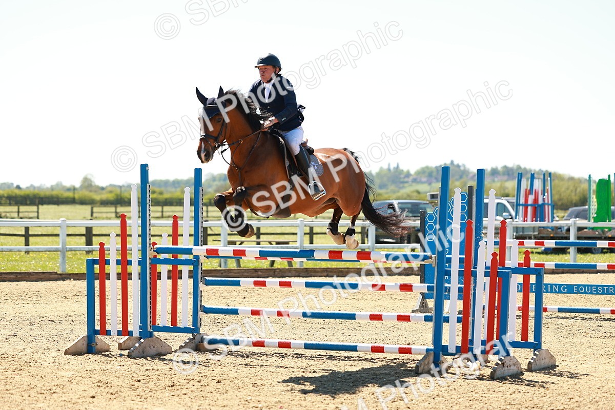 SBM_001458 - Class 4 - Senior Newcomers 1.10m