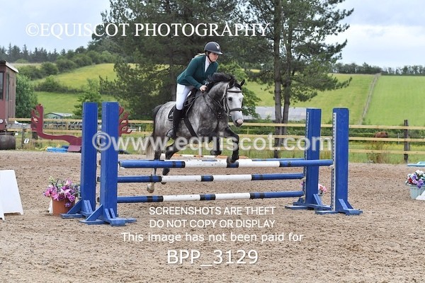 BPP_3129 - CLASS 13 SUN Senior BritiNovice/ 90cm Open