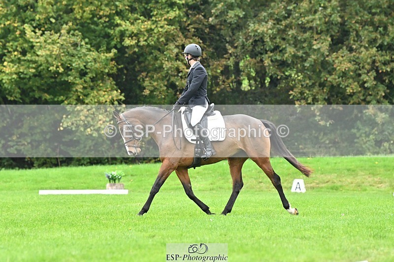 241024-133220-04132 - 327-Daniel.Hockey-JANE.CAMILLE