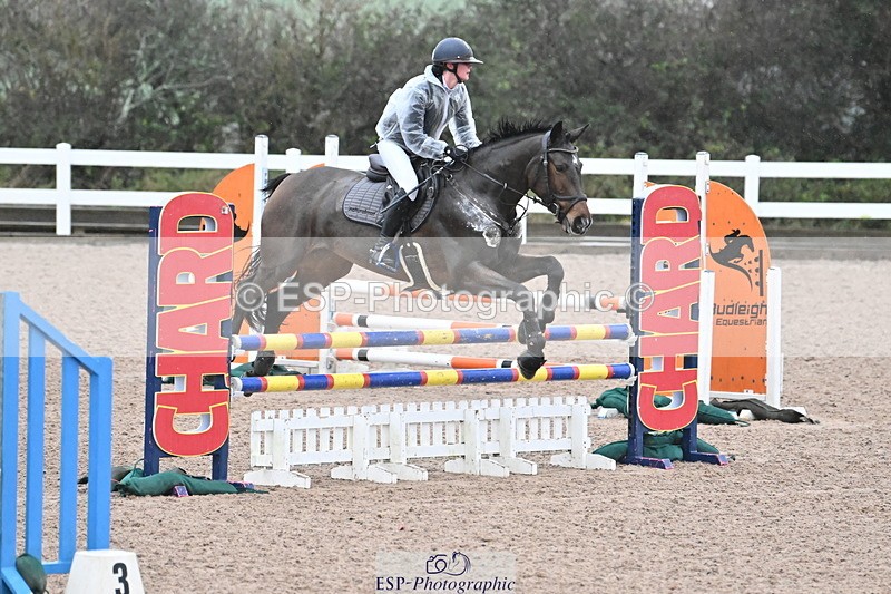 231210A-091831-02065 - Cls 15 British Novice