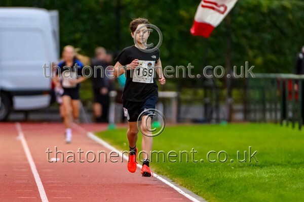 Monument25-921013 - Set Four