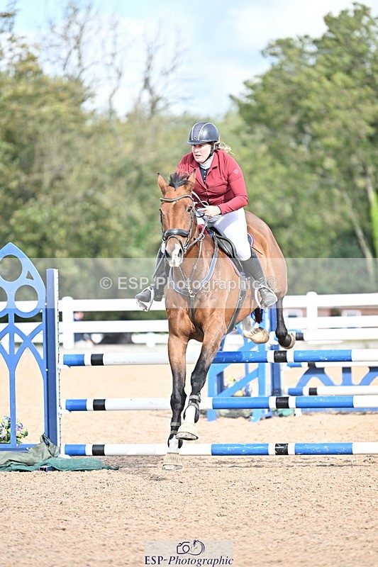 241005A-113510-03443 - SAT Cls 17 95cm Amateur Quali