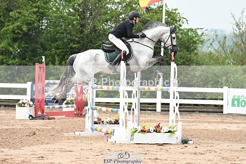 250424-122921-04326 - Cls 21 - 1 Star Gold Tour