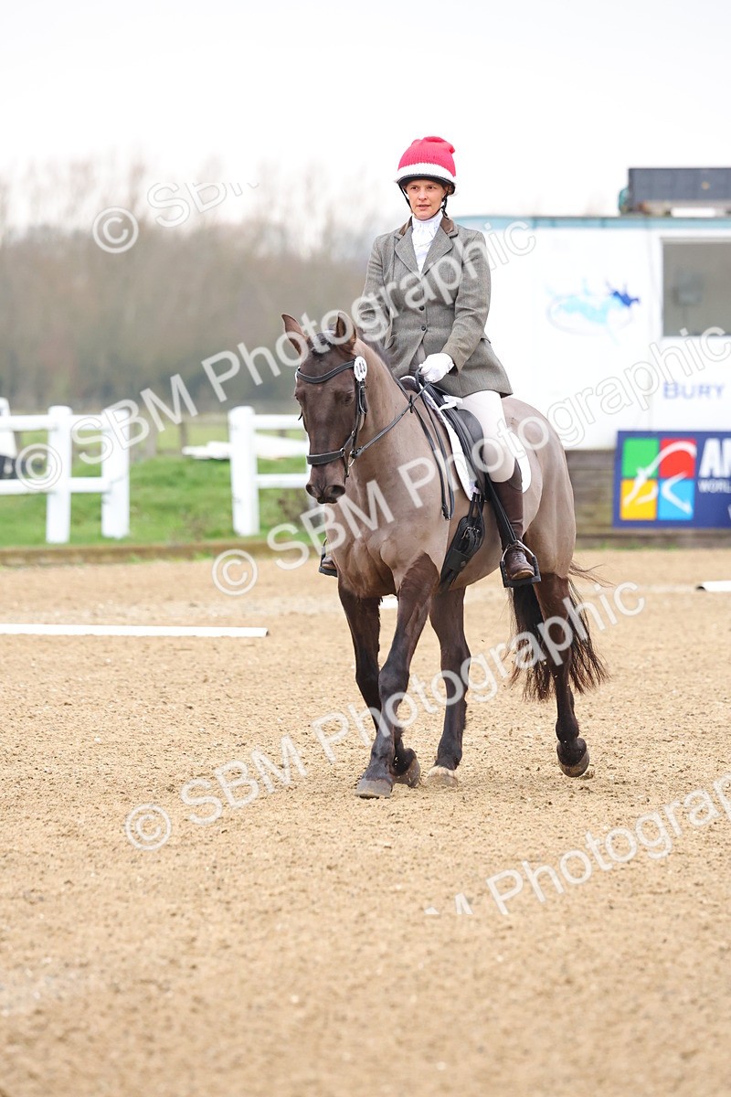 SBM_001275 - Class 8-11 - Novice 2 - Elementary 2