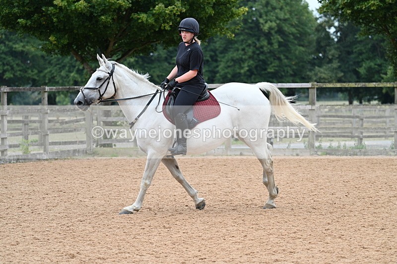 WJ7_7867 - Poles 11:00am