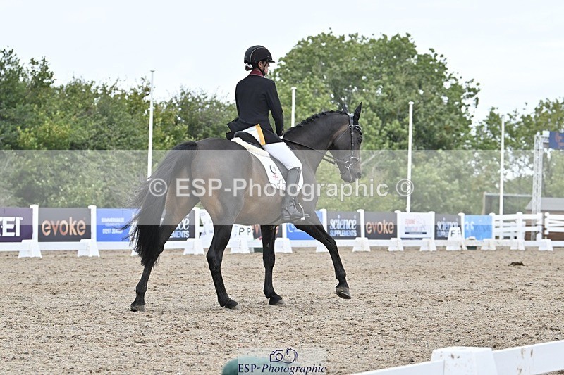 250907-140901-08650 - 100-Adele.RonchettiFamily.Affair