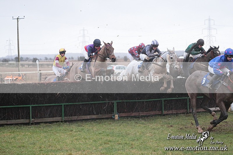 PtP 260125 584 - Cocklebarrow Point-to-Point racing with the Heythrop Hunt 26/01/25