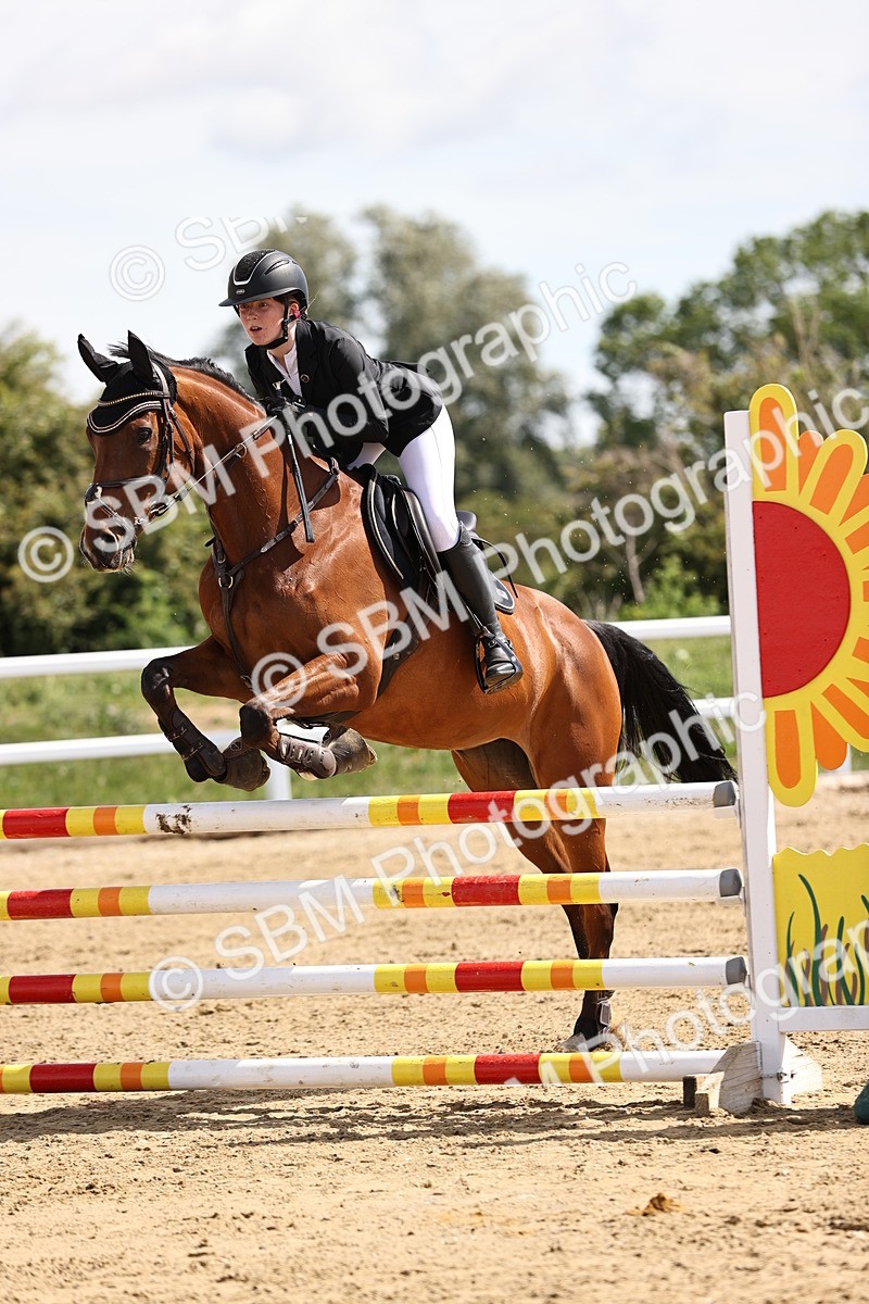 SBM_002157 - Class 9 - Senior British Novice - 90cm