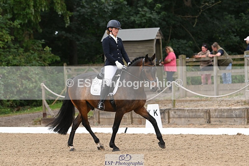 250720A-121238-10174 - 098-Becky.Littleton-Optical.Illusion