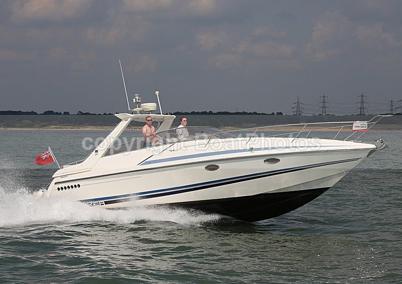 130826 GONE LIQUID SUNSEEKER SAN REMO 35 WT7A3000 - Motorboats - Open