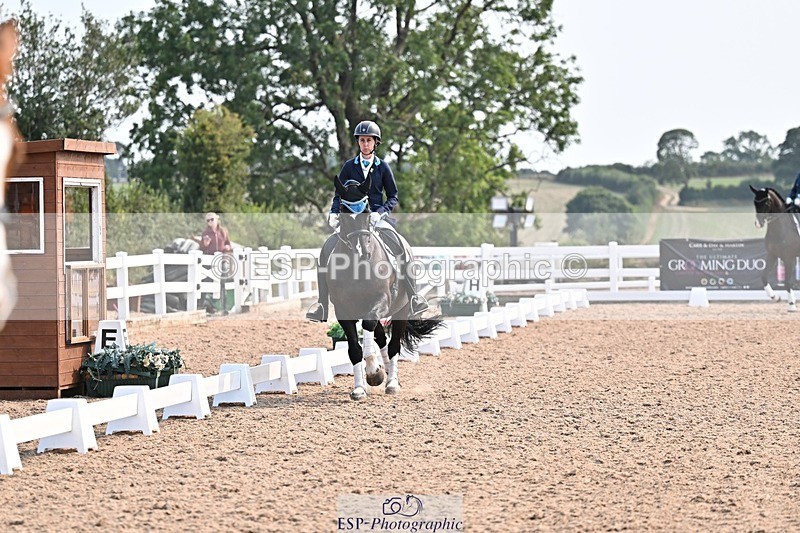 250816-161715-06386 - Saturday 4pm Presentations