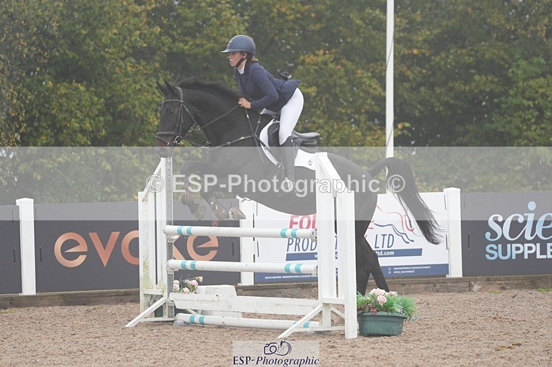 251003-103402-00085 - Cls 6 British Novice and 90cm