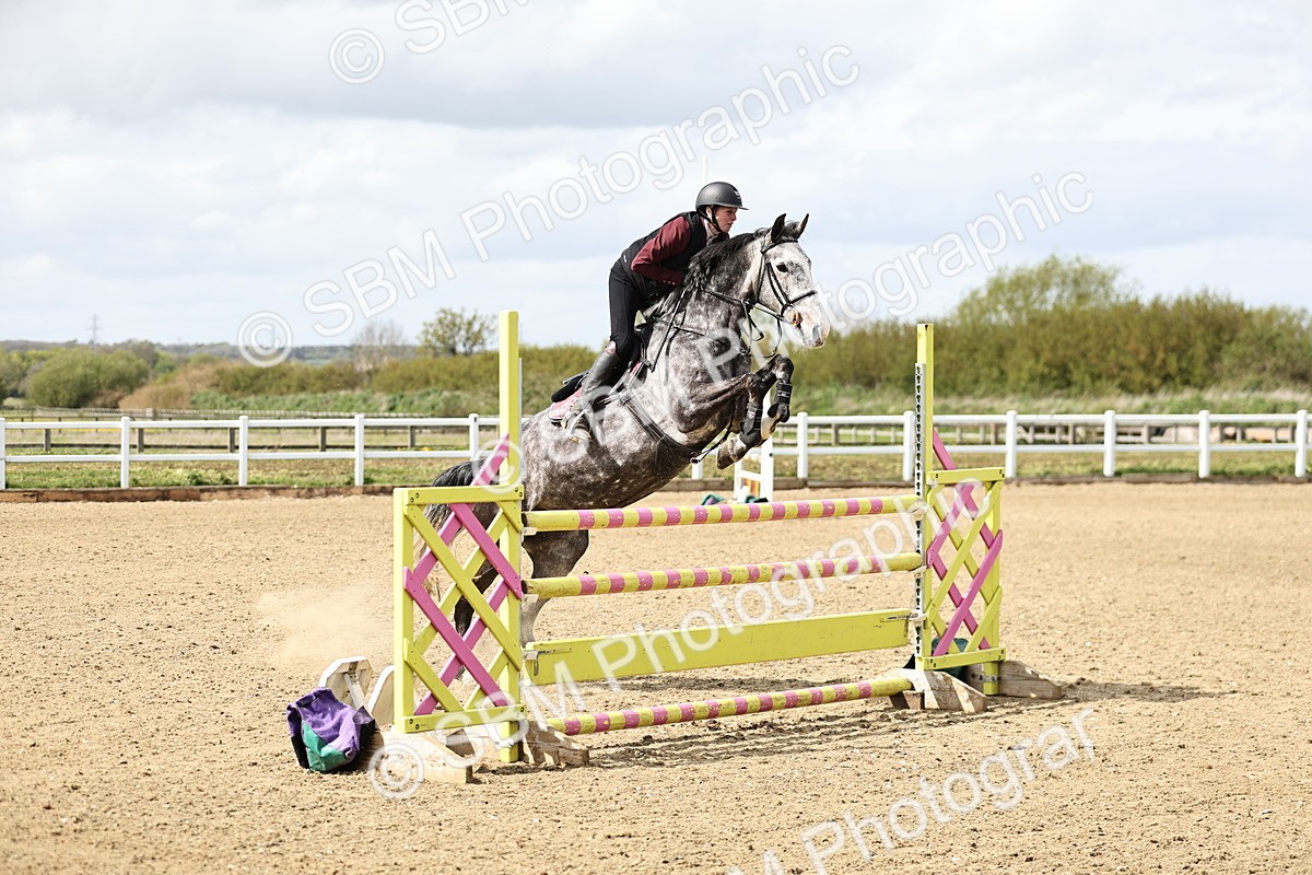 SBM_001067 - Class 4 - Senior Newcomers - 1.10m