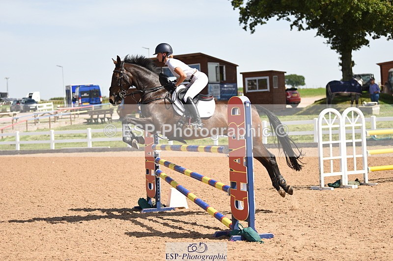 230906A-130504-00411 - Newcomers & 1.10m Open