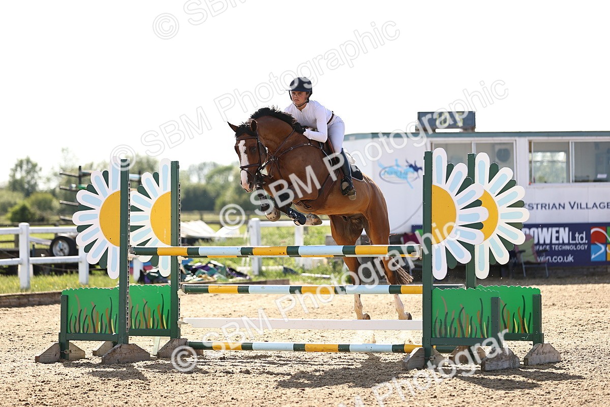 SBM_003125 - Class 5 - Senior Foxhunter - 1.20m