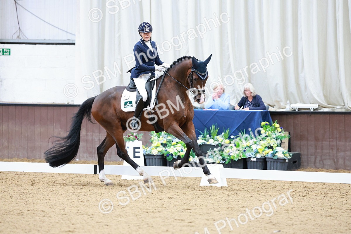 SBM_003906 - Class 1 - Prelim 6 - 10.40-11.50