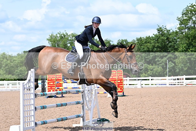 240619A-142209-00555 - Cls 4 Snr Newcomers and 1.10m Open