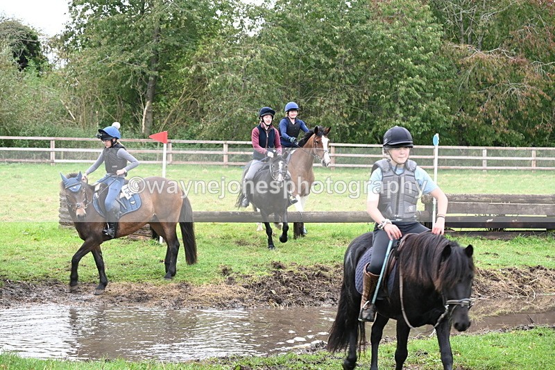 WJ6_7126 - Time at Photographer 13:06 to 13:23