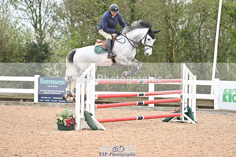 240406A-154926-04239 - Cls 17 National 1.30m Open