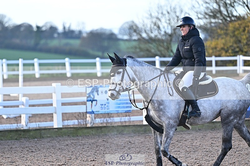 251126-100748-00111 - Cls 0 + 1, Clear Round, British Novice and 90cm