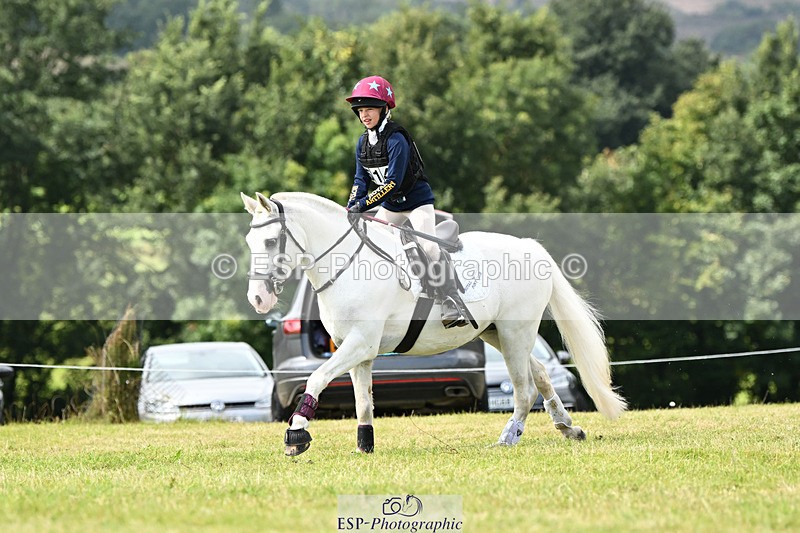 240825X-114637-32115 - 70cm XC 11.00 to 12.00