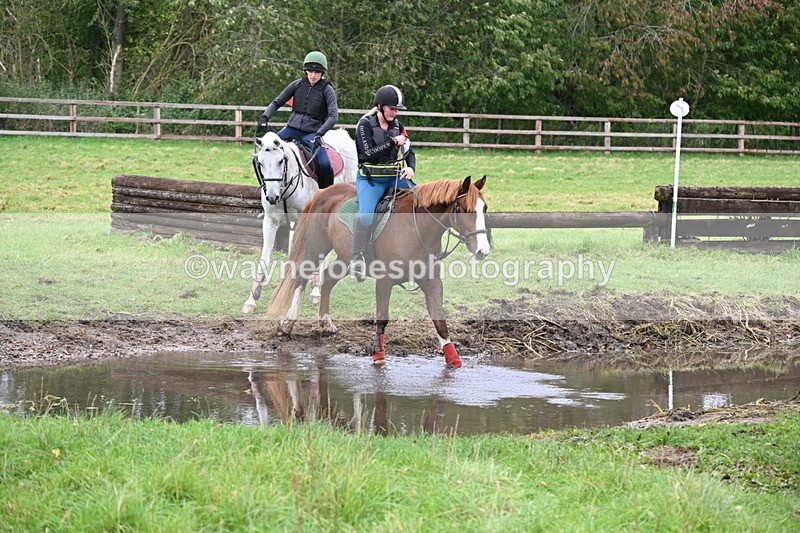 WJ6_4563 - Time at Photographer 11:57 to 12:14