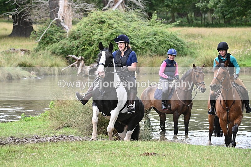 WJ7_3700 - Time at Water 12:15 to 12:50