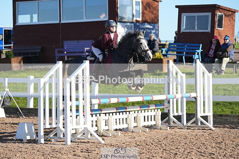 251130-112929-01089 - Cls 5 Pony Discovery & 90cm Open