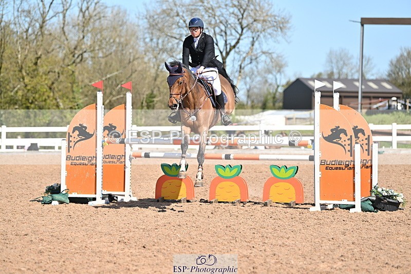 240420A-114503-10601 - Cls 15, 1 Star Bronze Tour 1.15m