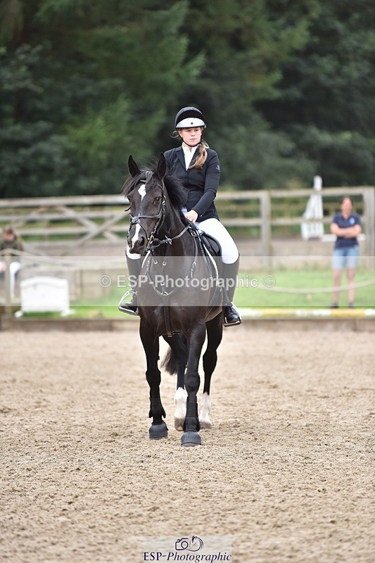 240802-102926-00849 - 70cm Round 1