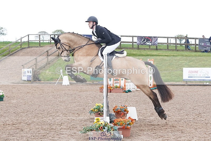 250419-105050-08459 - 461-Frankie.Mckechnie-DUNBYMOONLIGHT