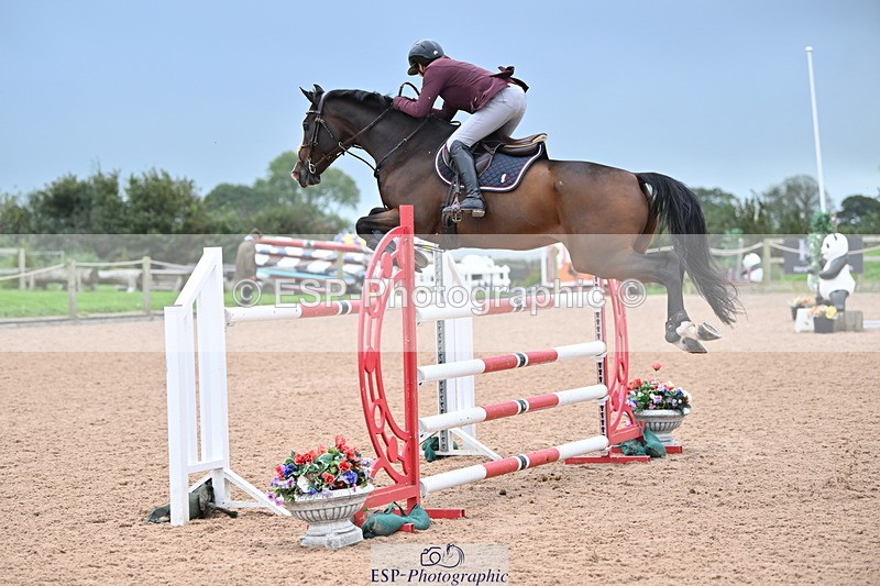 231013A-150702-02906 - Cls 9 Foxhunter & 1.20m Open