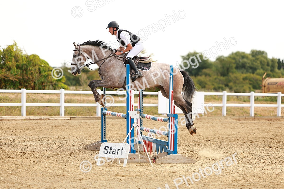SBM_002417 - Class 9 - Senior British Novice - 90cm