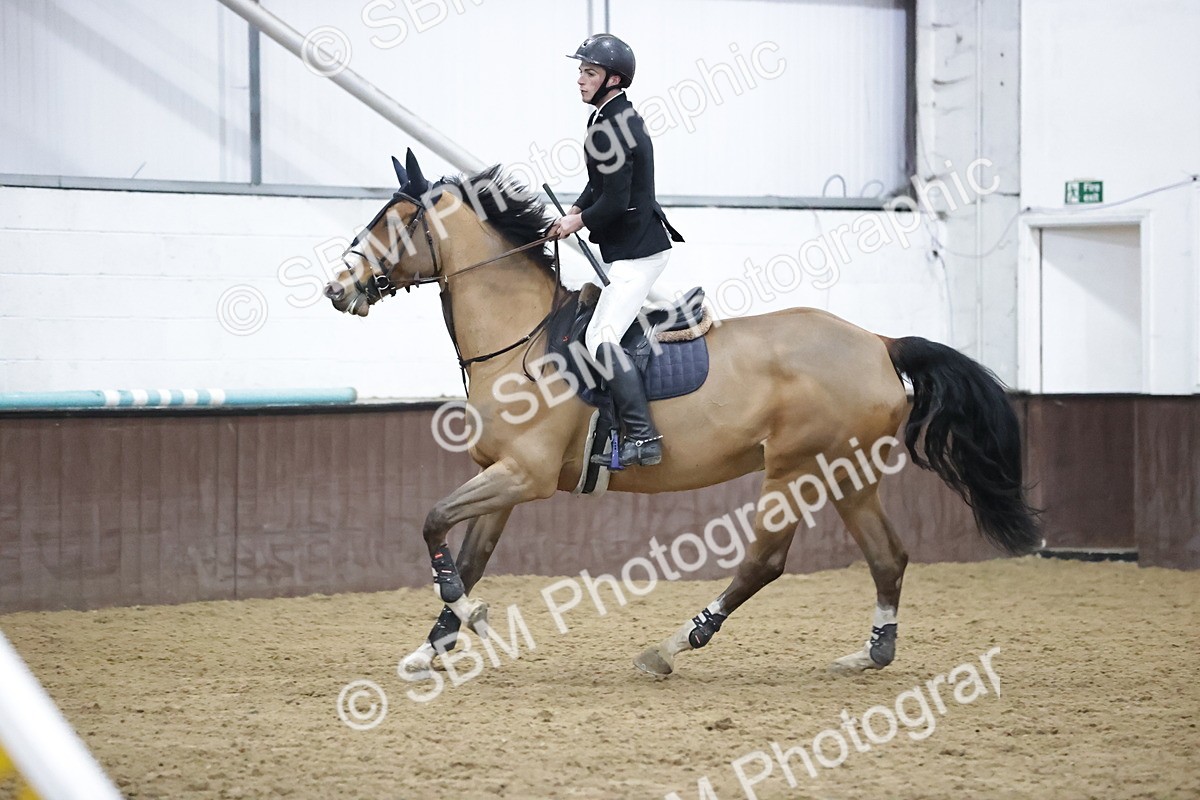 SBM_001101 - Class 4 - Senior Newcomers/ 1.10m Open