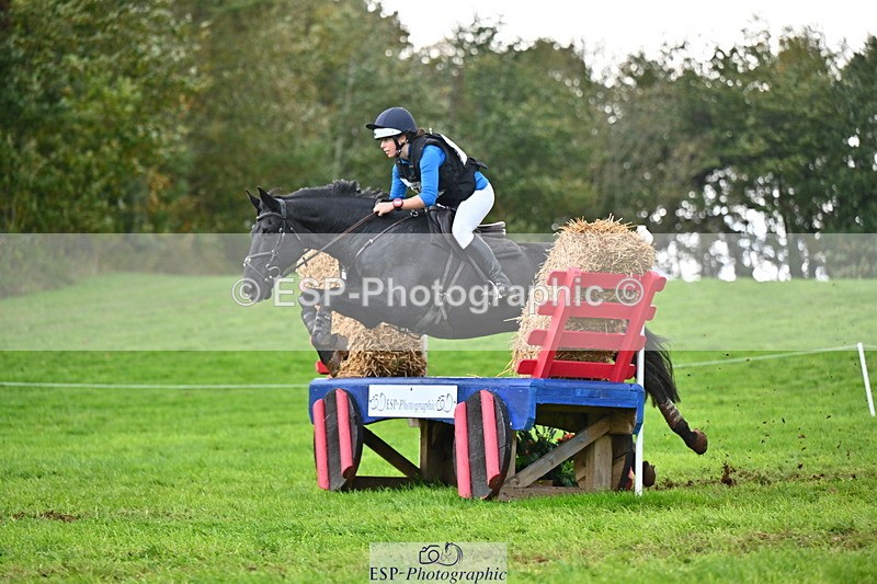 251025A-132850-20321 - F-470-Hannah.Cliffe