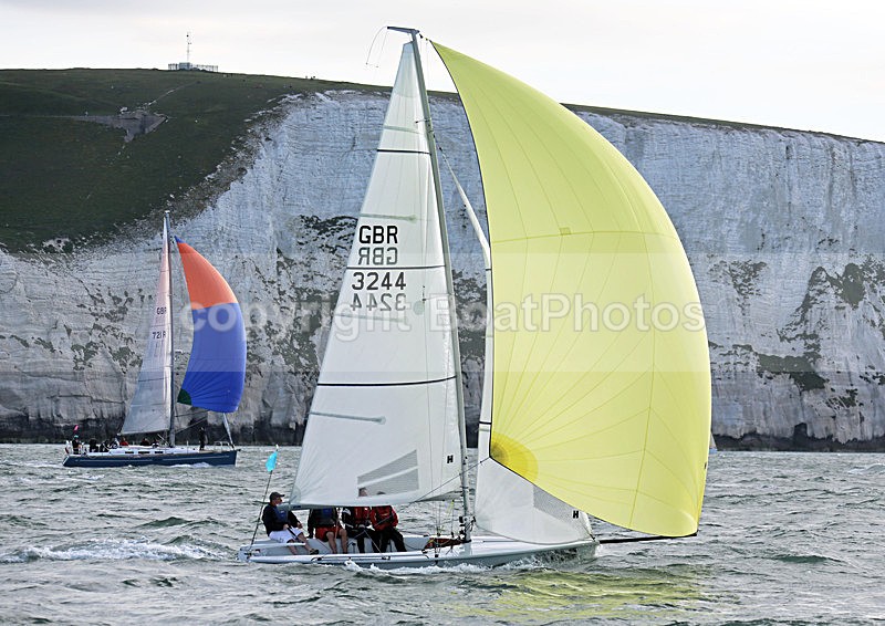 130601 GBR3244 WT7A7325 - ROUND THE ISLAND RACE - 1st June 2013