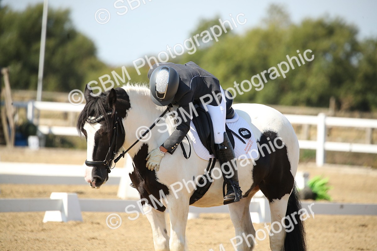 SBM_004185 - Class 11 - Novice 5 - 10.24-11.20