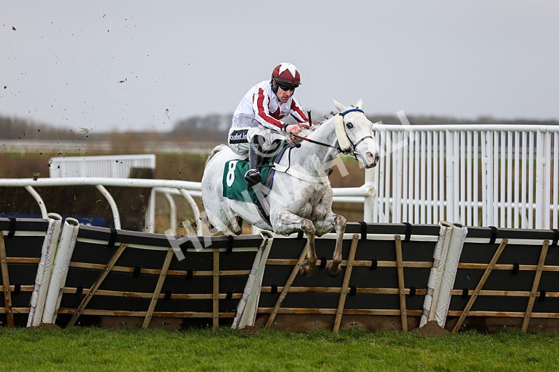 281223-Race 2-Sea Grey-3242 - Race 2