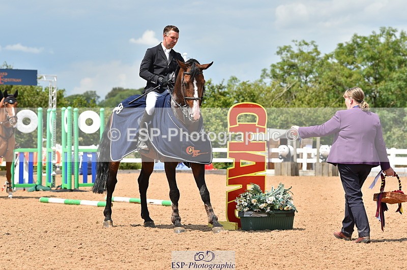 230720A-130544-02715 - Cls 13, 1 Star Bronze 1.10m