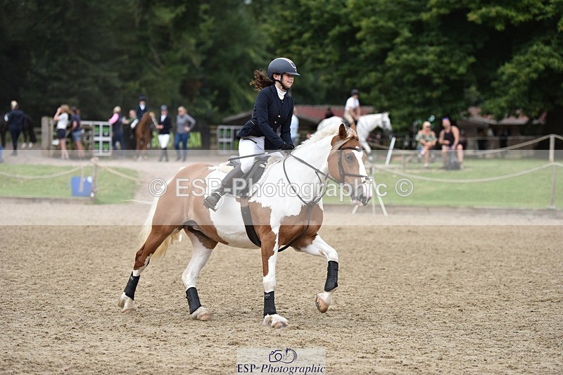 240802-102202-00814 - 70cm Round 1