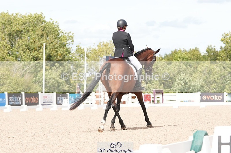 250906-133304-03329 - 111-Kerry.BevanKardashian