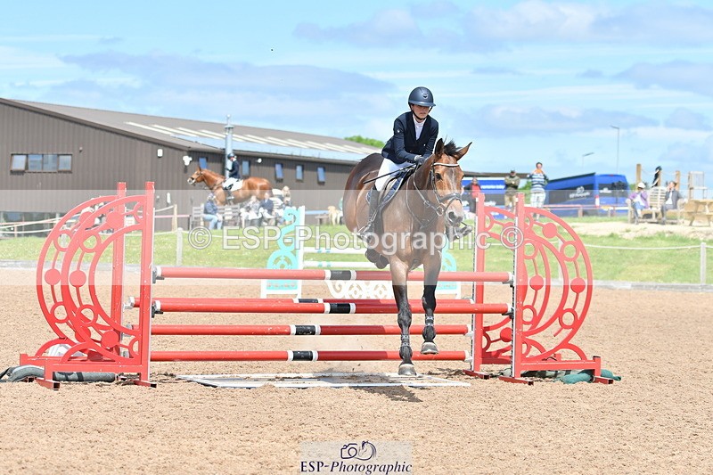 240609A-114428-04722 - Cls 17 Snr 1.05m Open