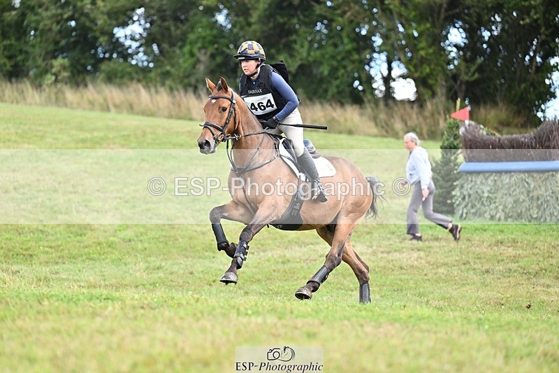 250831-100353-06240 - J-464-Kat.Raybould