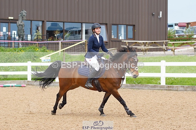 230513A-144334-01536 - Cls 7 Pony Foxhunter & Open