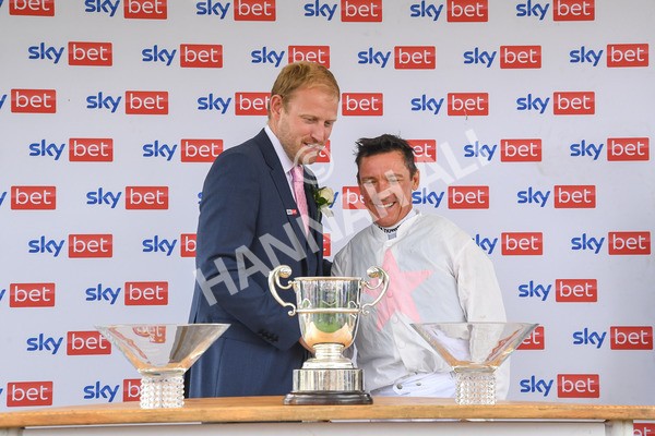 260823-Race 4-Absurde-1056 - Race 4 Sky Bet Ebor Handicap