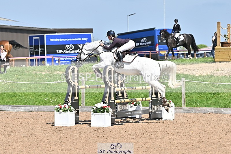 240509A-111939-01114 - Cls 9 Snr 1.20m Open