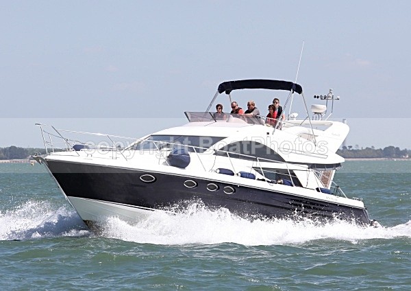 090530 FAIRLINE PHANTOM 46 IMG_5272 - Flybridge Cruisers