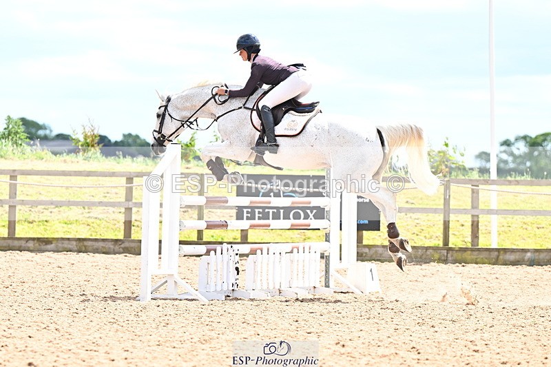 240608A-150227-02872 - Cls 5 Snr Foxhunter and 1.20m Open